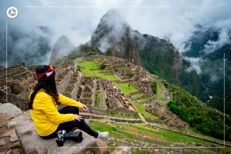 peru-highlighted-sites-adventure-travel-machupicchu-ancient-ruins