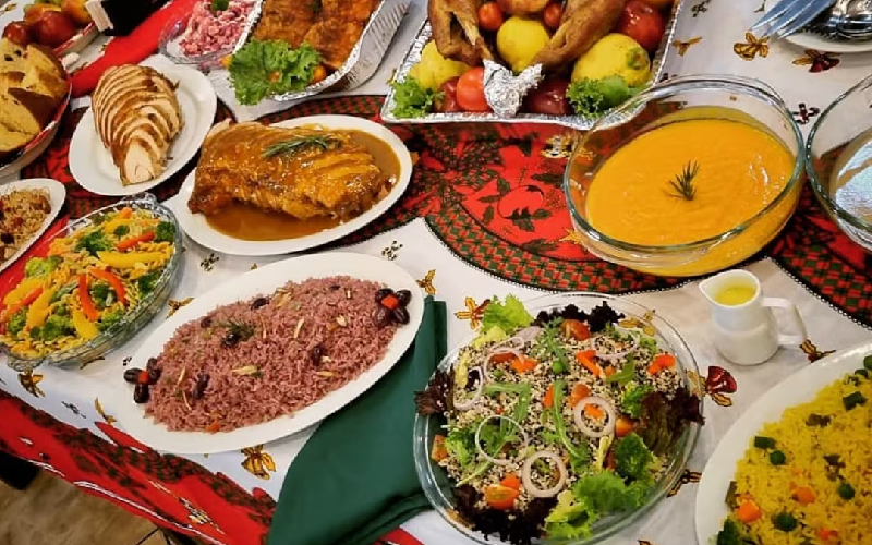 Christmas in Peru: Traditions, Traditional Food, and How It’s Celebrated 3 Traditional Christmas food in Peru: turkey, panettone, and hot chocolate