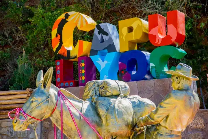 Choquequirao Trek: Distance, Difficulty, Cost, and Itinerary Guide for 2026 1 Capuliyoc viewpoint, the starting point of the Choquequirao Trek in Peru.