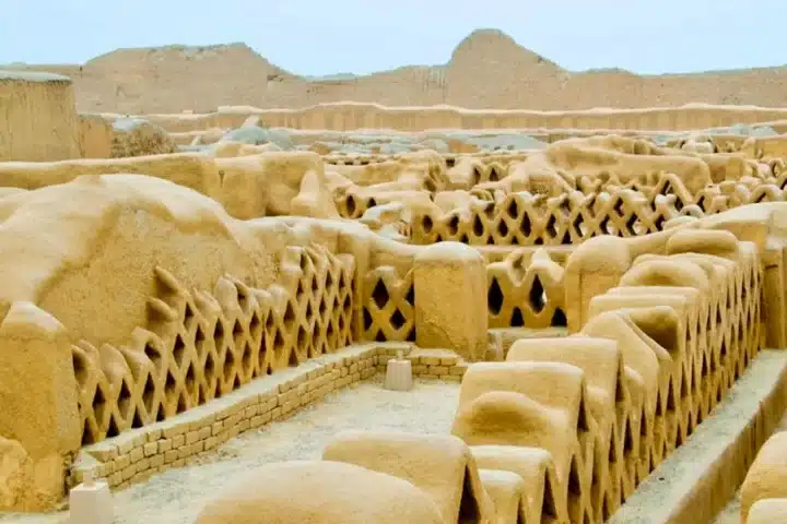 Patrimonio de la Humanidad en Perú: Guía de los 13 Sitios UNESCO 3 Chan Chan Archaeological Zone