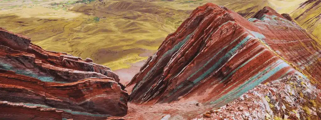 Colorful mountain landscape at Pallay Punchu