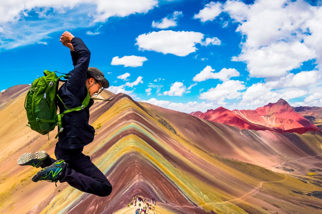 peruvian-trekking-adventure-hiking