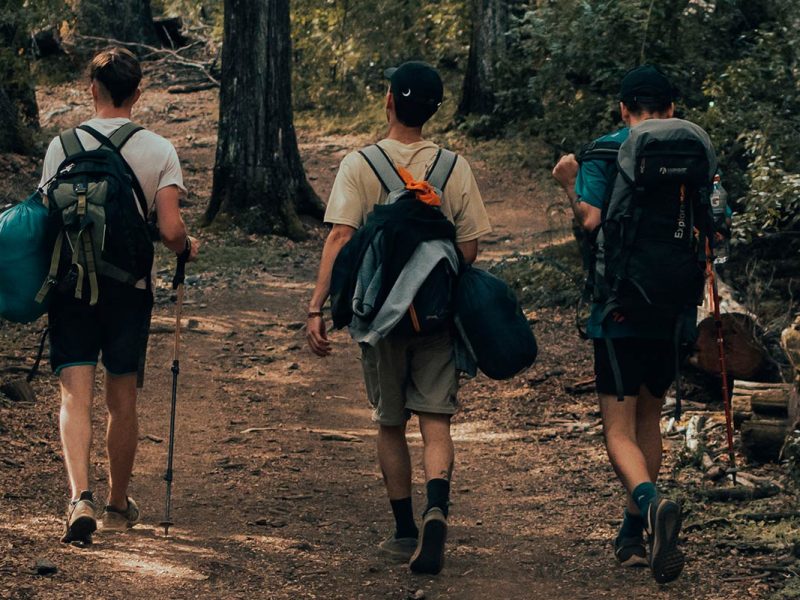 travelers walking along the hiking routes to Machu Picchu